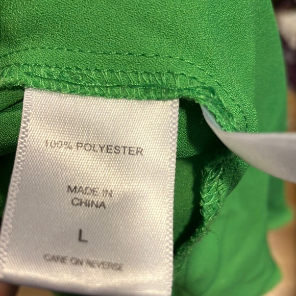 Kelly green Soho New York & Company sleeveless zippered top St Patrick’s Day - Picture 6 of 7